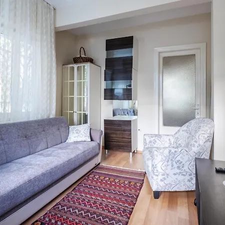 شقة Chic Flat With Balcony Close To Caddebostan Shore اسطنبول